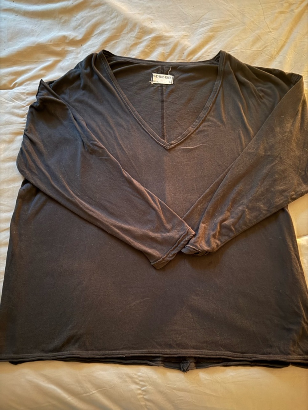Free People We The Free Women’s Black V-Neck Long Sleeve Tee Large